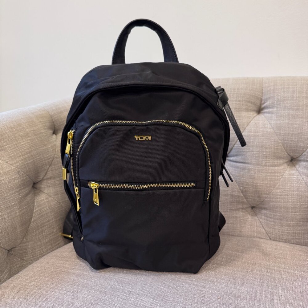 Tumi women Voyageur Halsey black Backpack - Picture 2 of 9